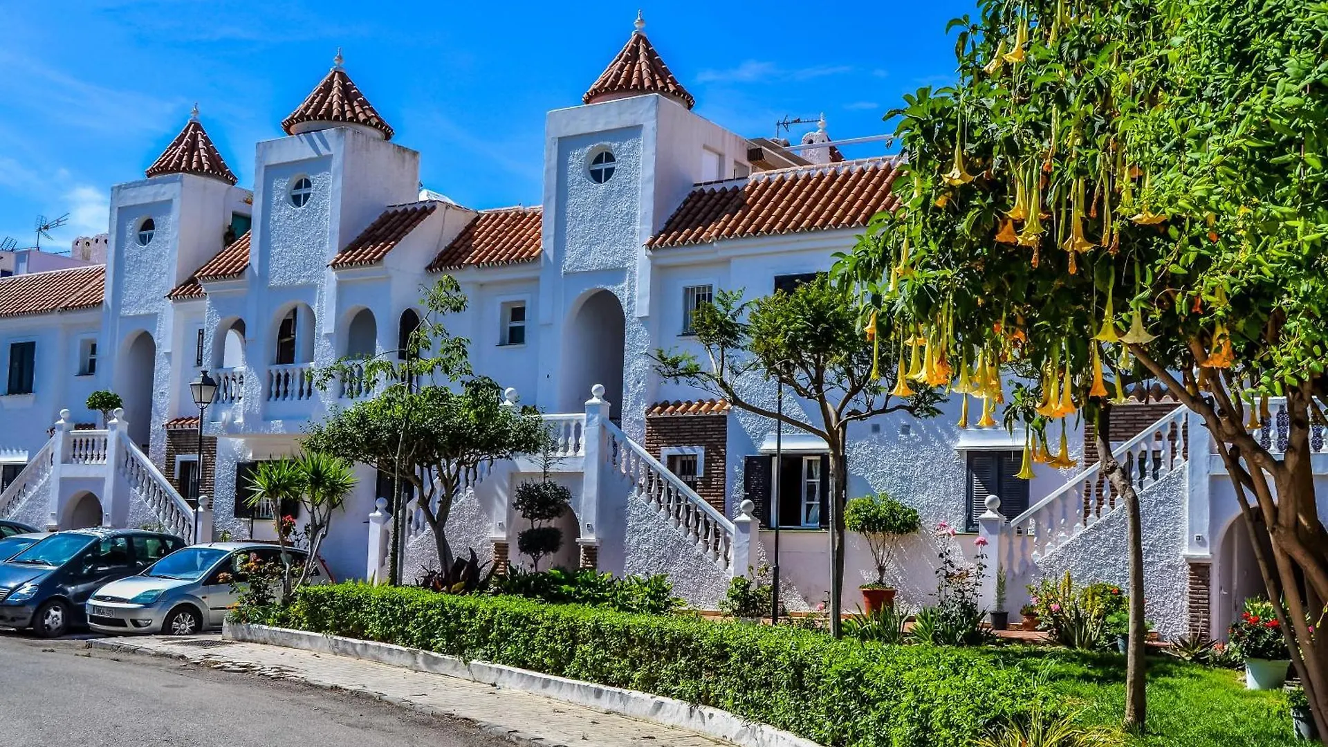 Apartamento agradable con gran solarium en Mezquitilla Algarrobo Costa 0*,